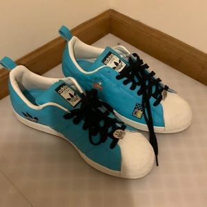 Arizona iced tea X adidas superstar, used in good condition.